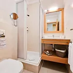 Rocha Oceano Azul Charming Apartment *